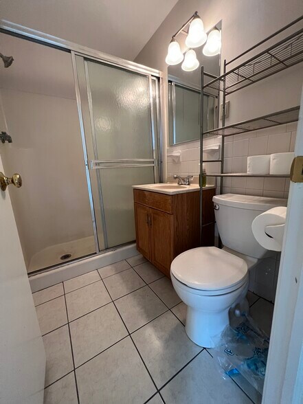 Building Photo - 60 Rambling Brook Ln