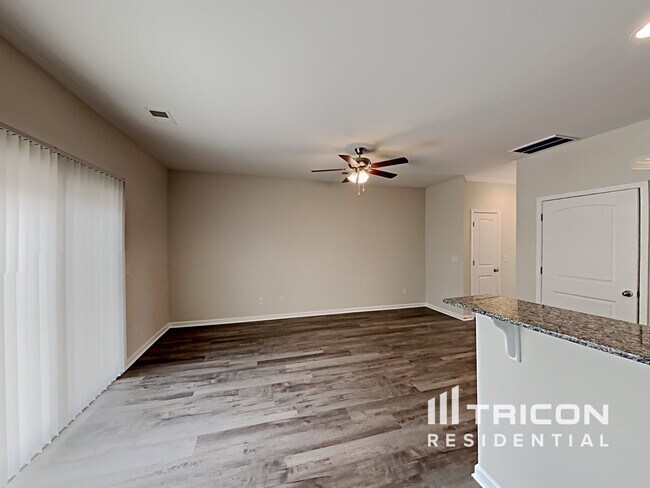 Building Photo - 937 Dawsons Park Wy