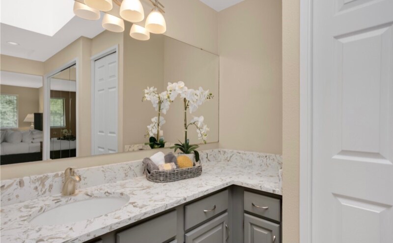 Building Photo - 1 143rd Ave SE