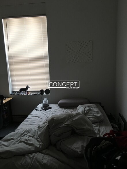 Building Photo - 168 Northampton St