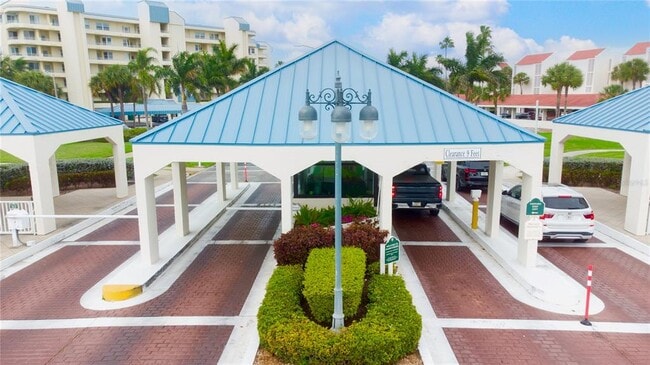 Building Photo - 8041 Sailboat Key Blvd S