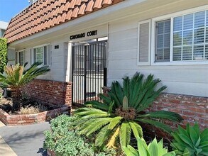 Building Photo - 1048 Coronado Avenue,