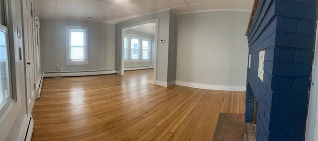 Building Photo - 1820 Pine Ter