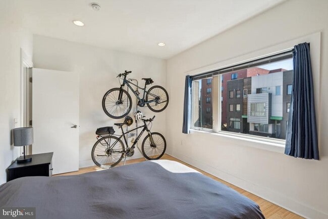 Building Photo - 1119 N Howard St