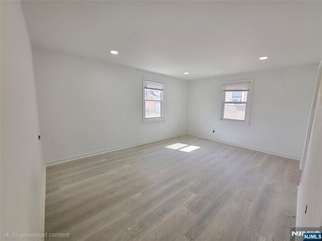 Building Photo - 683 Kingsland Ave