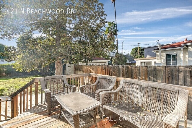 Building Photo - 421 N Beachwood Dr