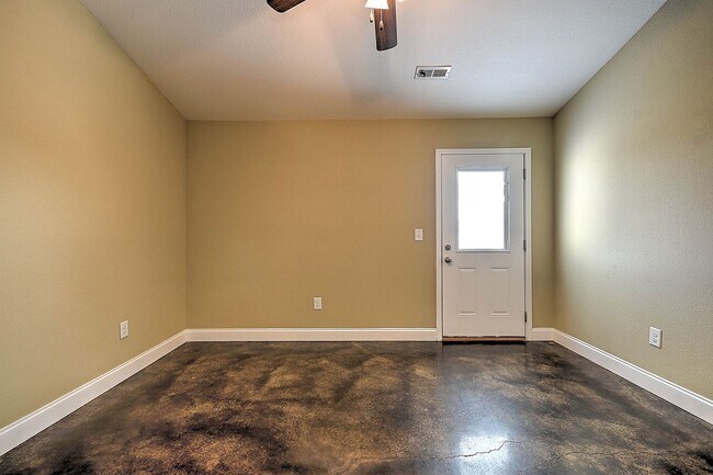 Building Photo - 44 Sutter Pl