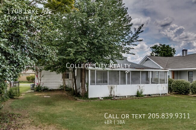 Building Photo - 1708 Lake Ave