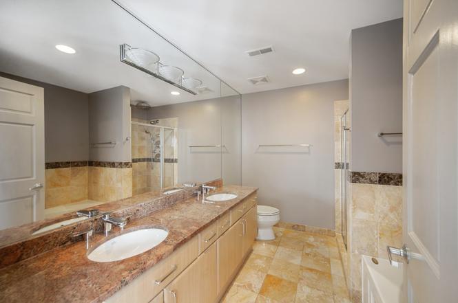 Building Photo - 1515 N Wells St