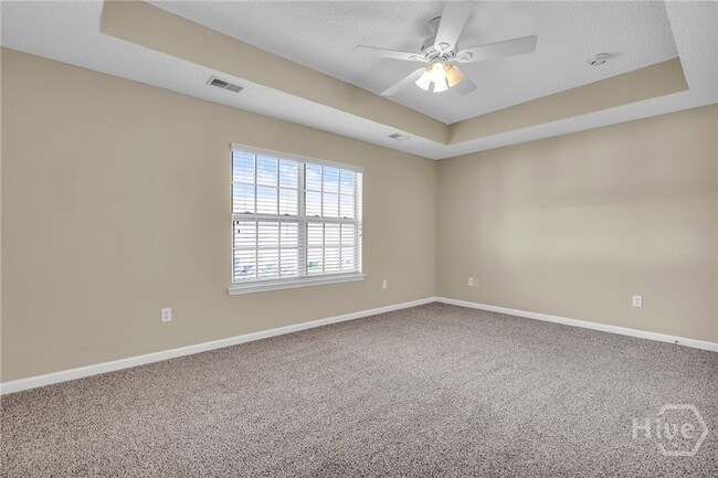 Building Photo - 975 Canyon Oak Loop