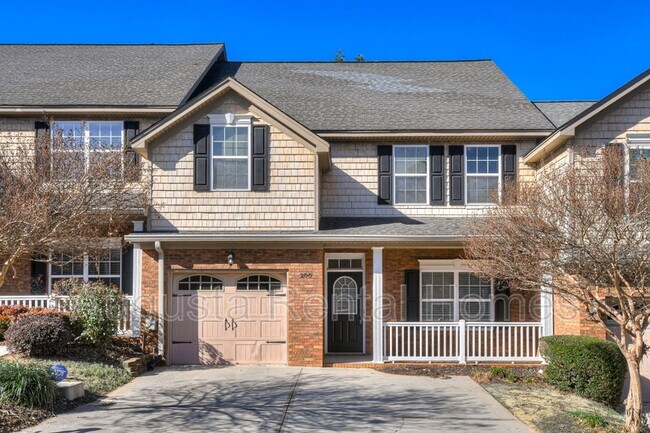 Building Photo - 200 Kline St