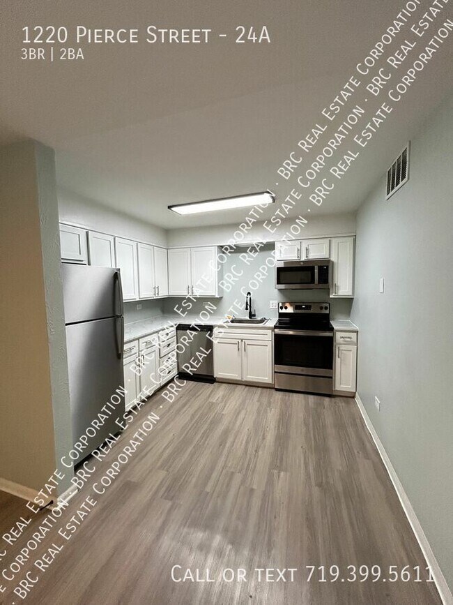 Building Photo - 1220 Pierce St