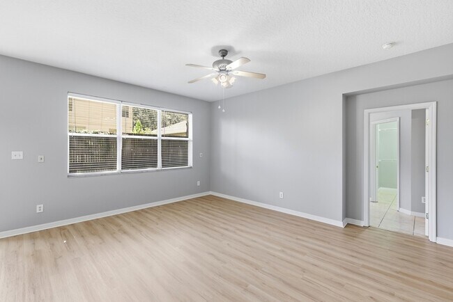 Building Photo - 737 Maya Susan Loop