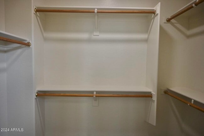 Building Photo - 16420 N Thompson Peak Pkwy