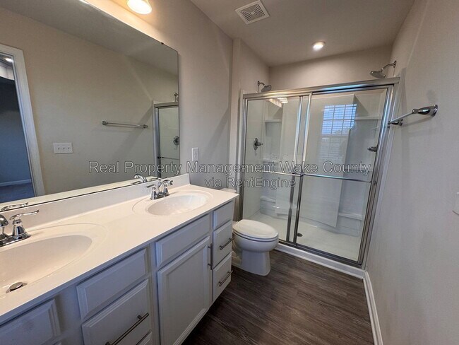 Building Photo - 8604 Red Canyon Way