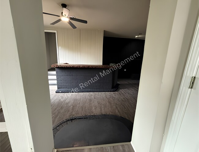 Building Photo - Remodel and Charming Home