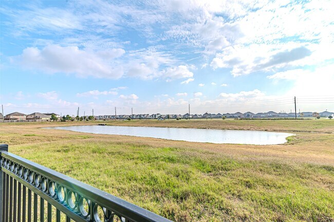 Building Photo - 21119 Turtle Gln Ln