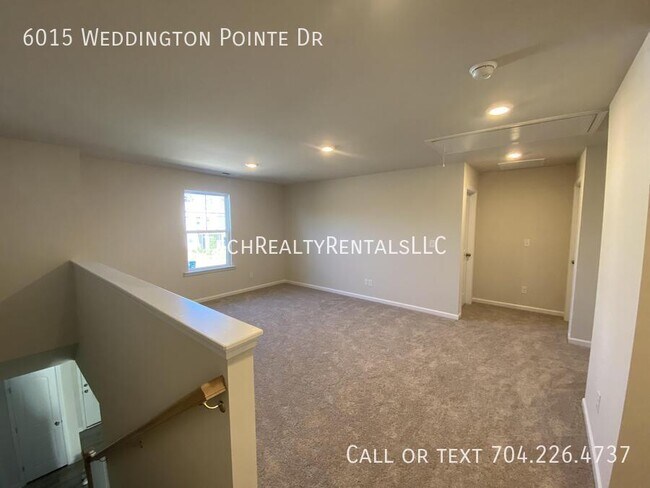 Building Photo - 6015 Weddington Pointe Dr