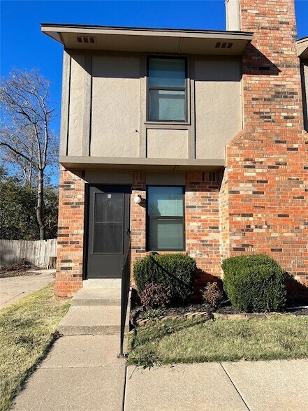 Building Photo - 4436 NW 36th St