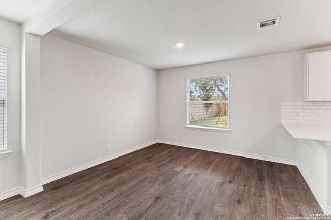 Building Photo - 22811 Tee Shot