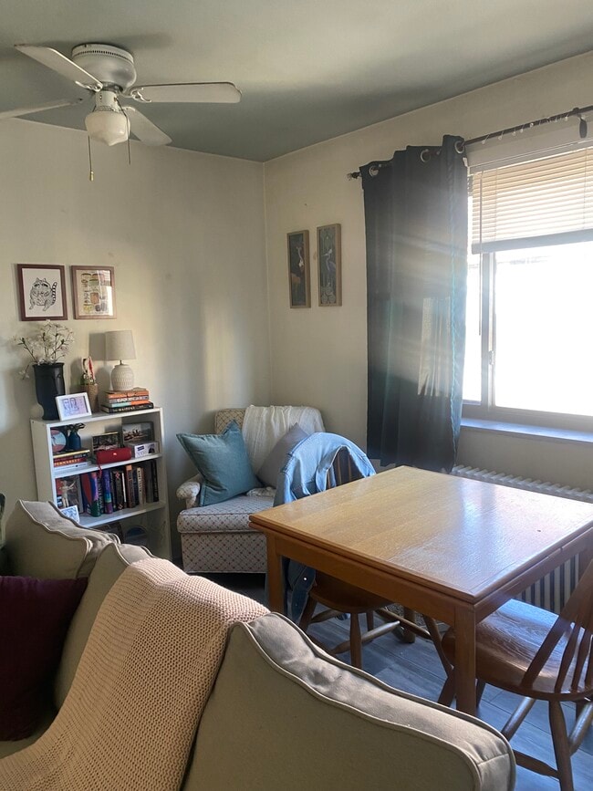 Building Photo - 4909 Centre Ave