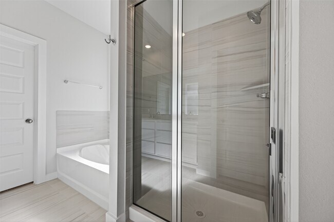 Building Photo - 7535 Magnolia Orchid Ln