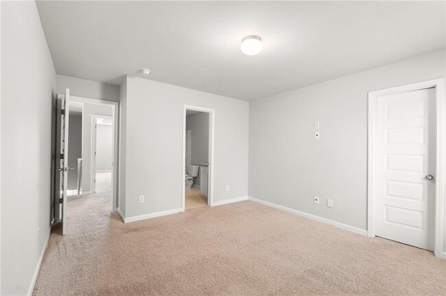 Building Photo - 3138 Cedar Crest Way