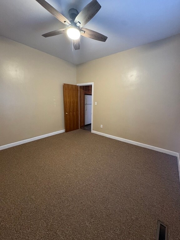 Building Photo - 15 Clara St