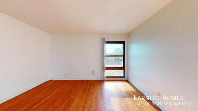 Building Photo - 7777 W 91st St