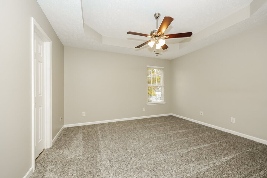 Building Photo - 925 Sky Valley Trail