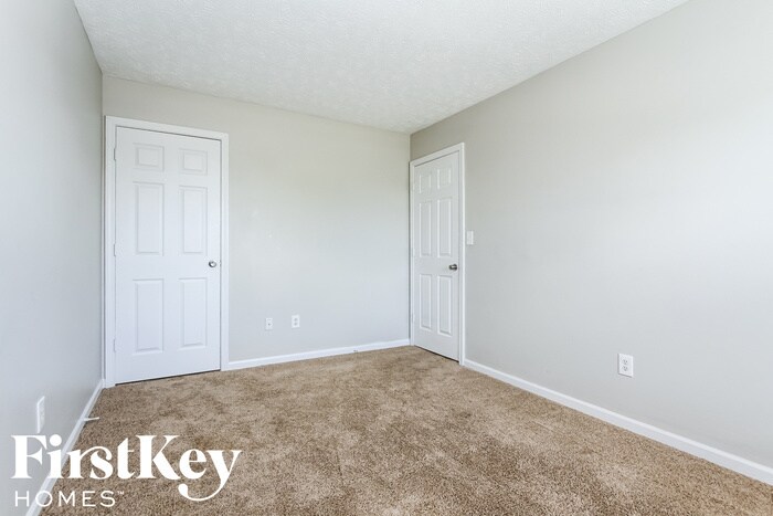 Building Photo - 11341 Silver Drift Way