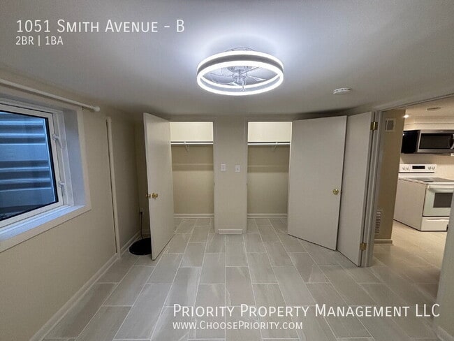 Building Photo - 1051 Smith Ave