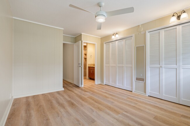 Building Photo - Kailua, Charming 3-Bed, 2-Bath with Swimmi...