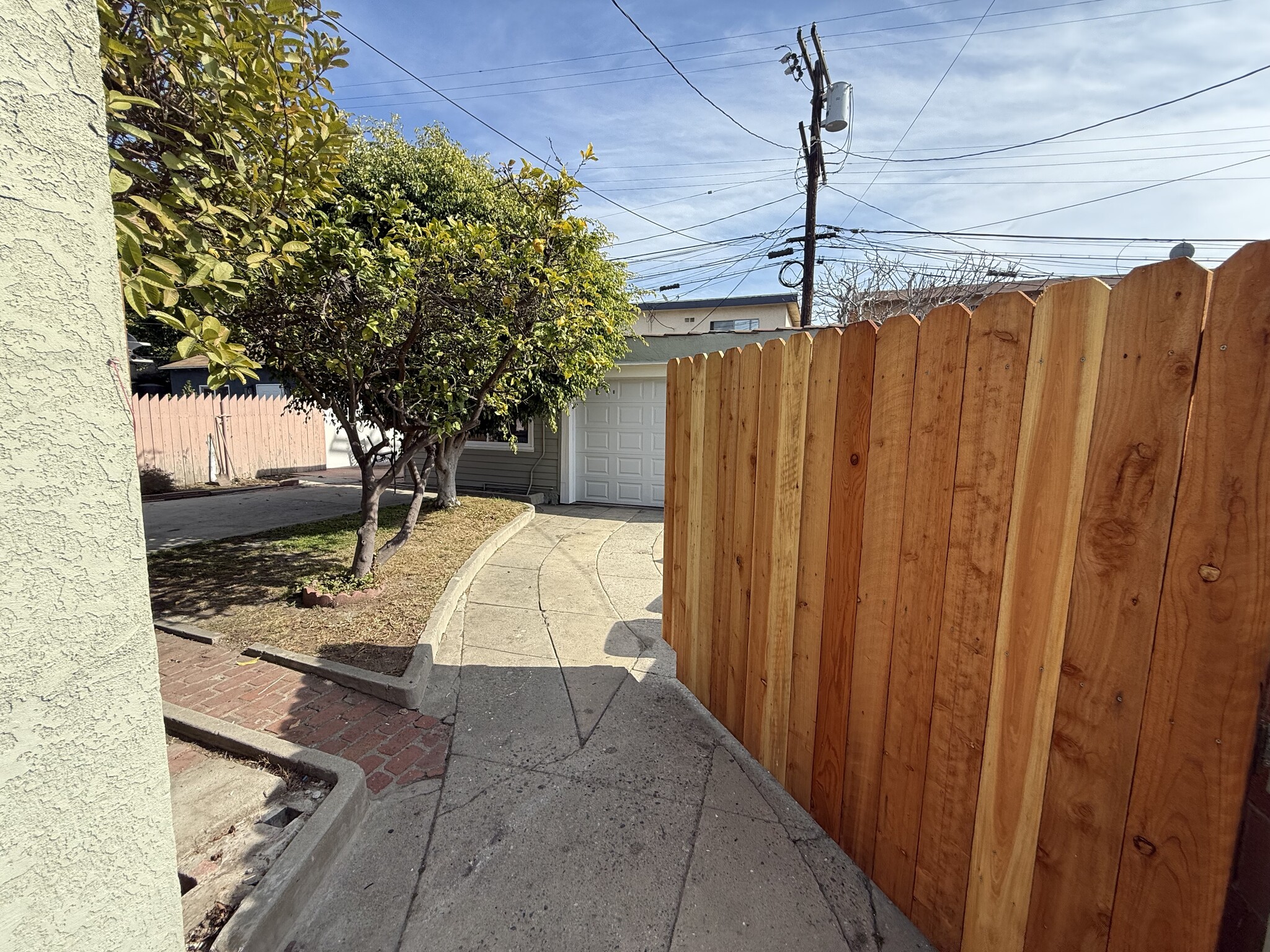 Gate to shared backyard (duplex only) - 2822 S Holt Ave