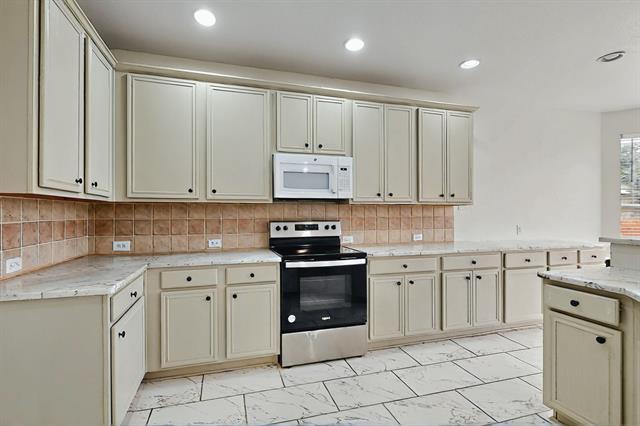 Building Photo - 3405 Longneedle Ln