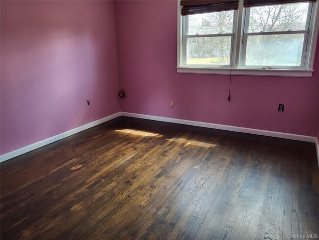 Building Photo - 20 Scott Dr