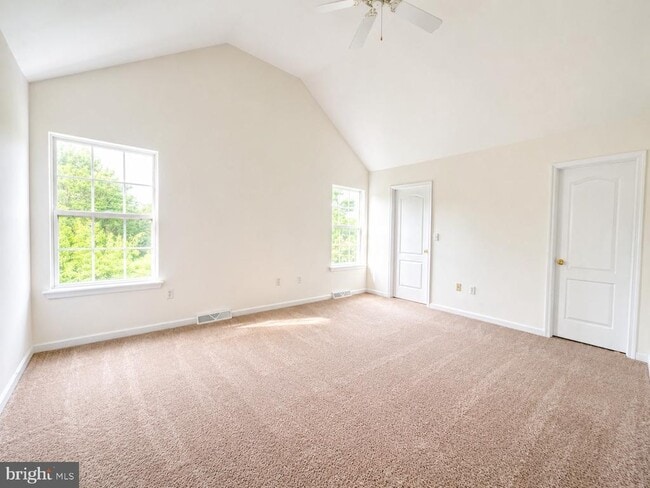 Building Photo - 1302 Ponderosa Dr