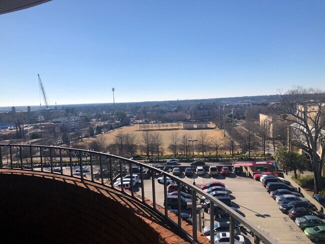 Building Photo - wh604