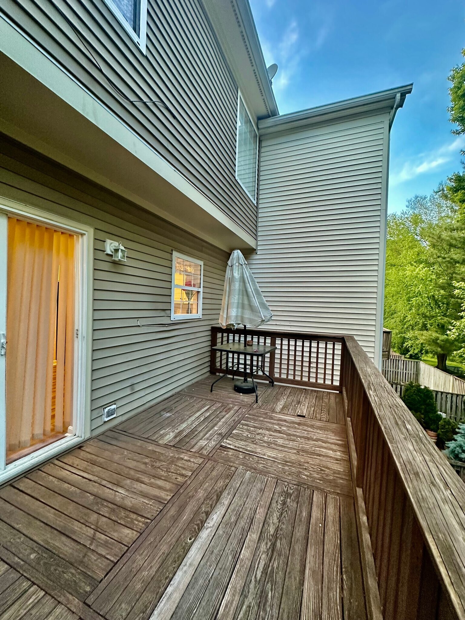 Building Photo - 9472 Black Hawk Ct