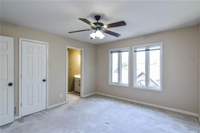 Building Photo - 1113 Shady Oaks Cir