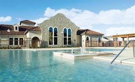 Primary Photo - Paloma