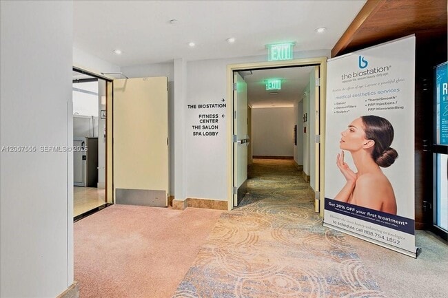 Building Photo - 6801 Collins Ave