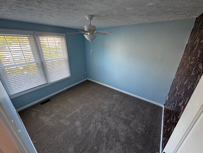 Building Photo - 3226 Split Oak Ct