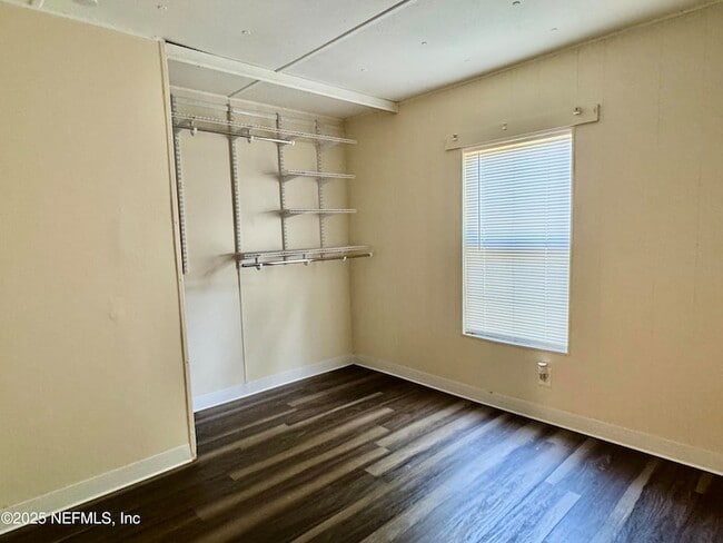 Building Photo - 13716 John Williams Rd