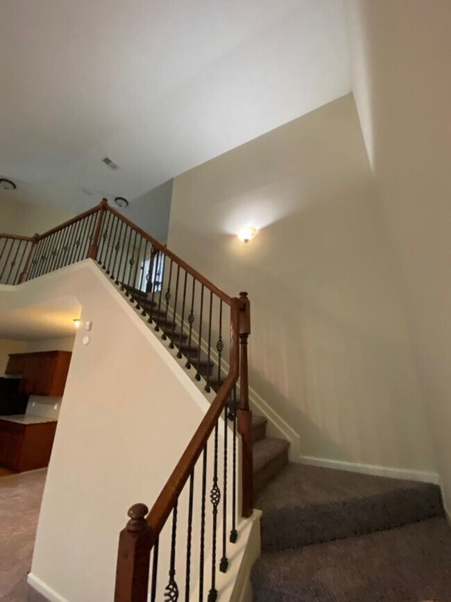 Building Photo - NEW PRICE - Charming Craftsman in sought-a...