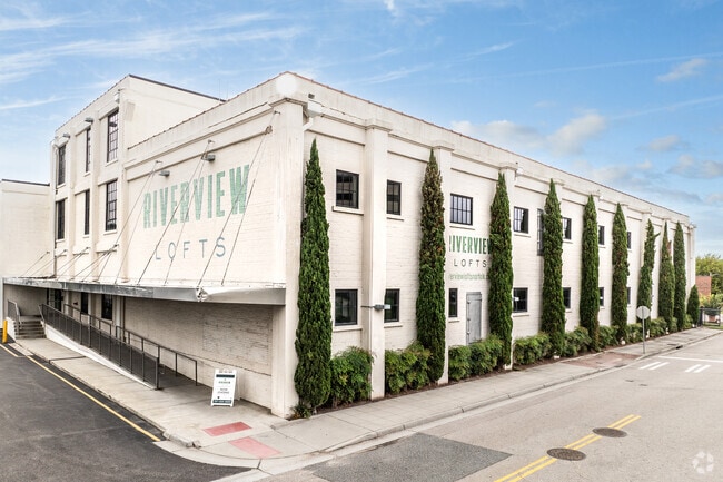 Primary Photo - Riverview Lofts