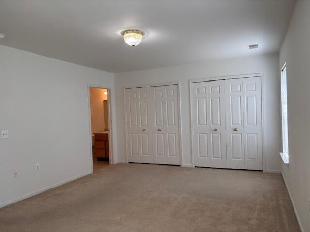 Building Photo - 2776 S Knightsbridge Cir