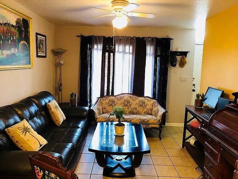 Building Photo - 634 Cohen Way