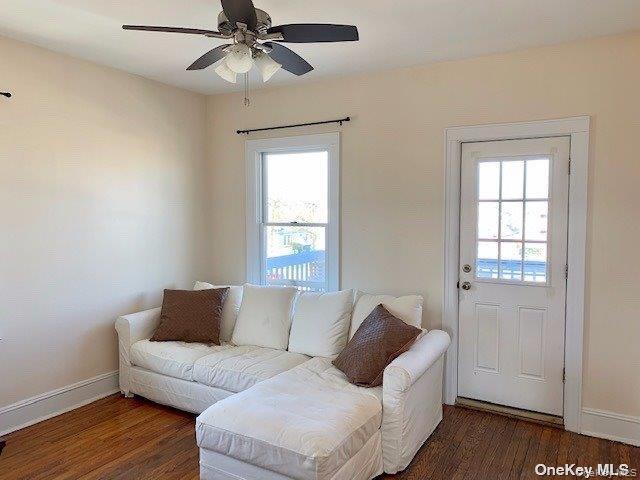 Building Photo - 216 W Hudson St