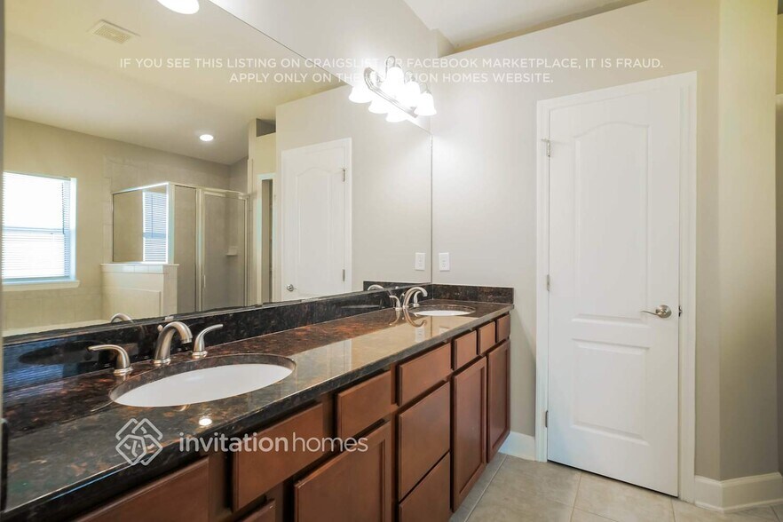 Building Photo - 128 Savanna Preserve Ct